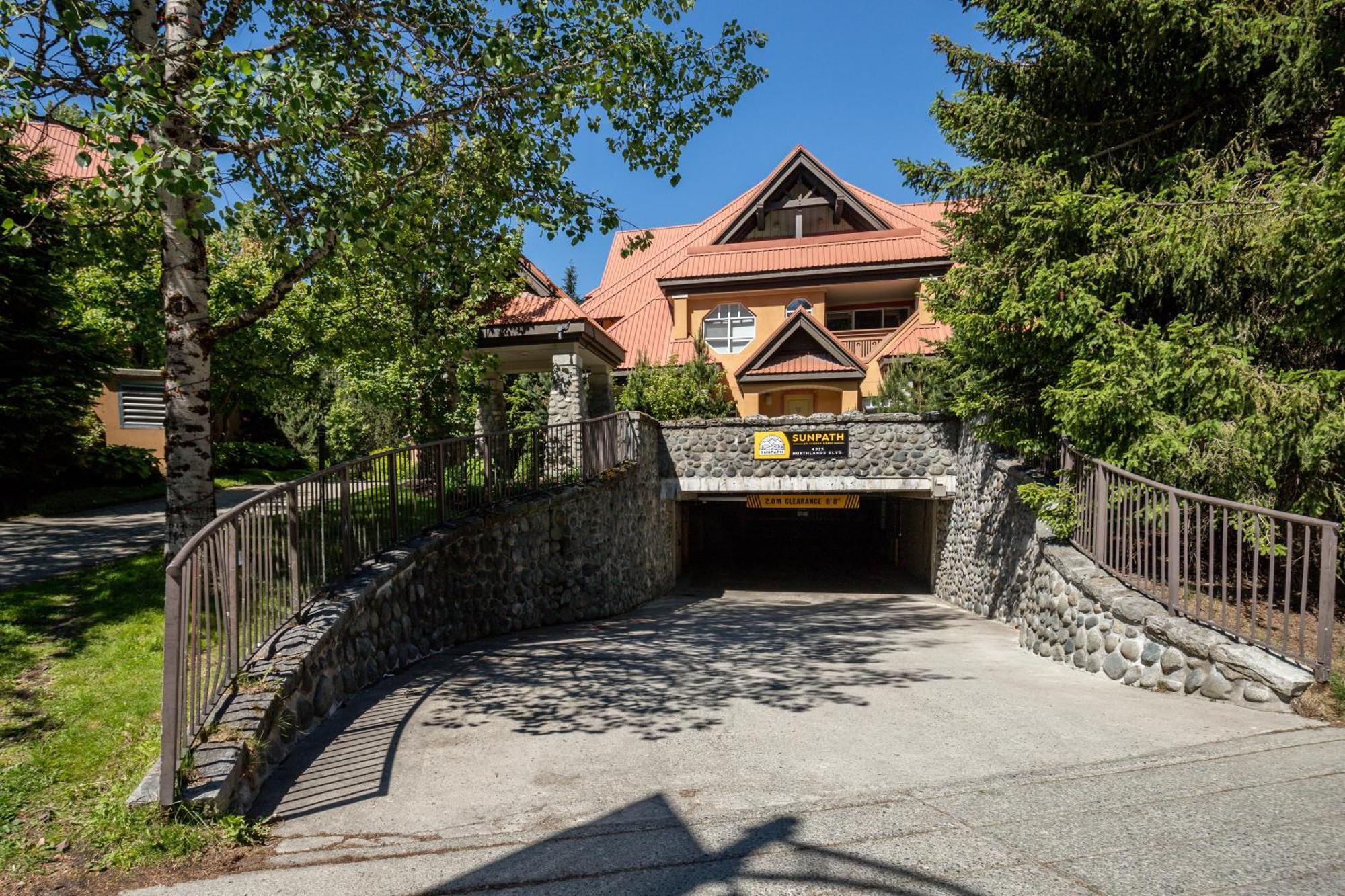 3br Sunpath - Spacious Village Townhome * Whistler